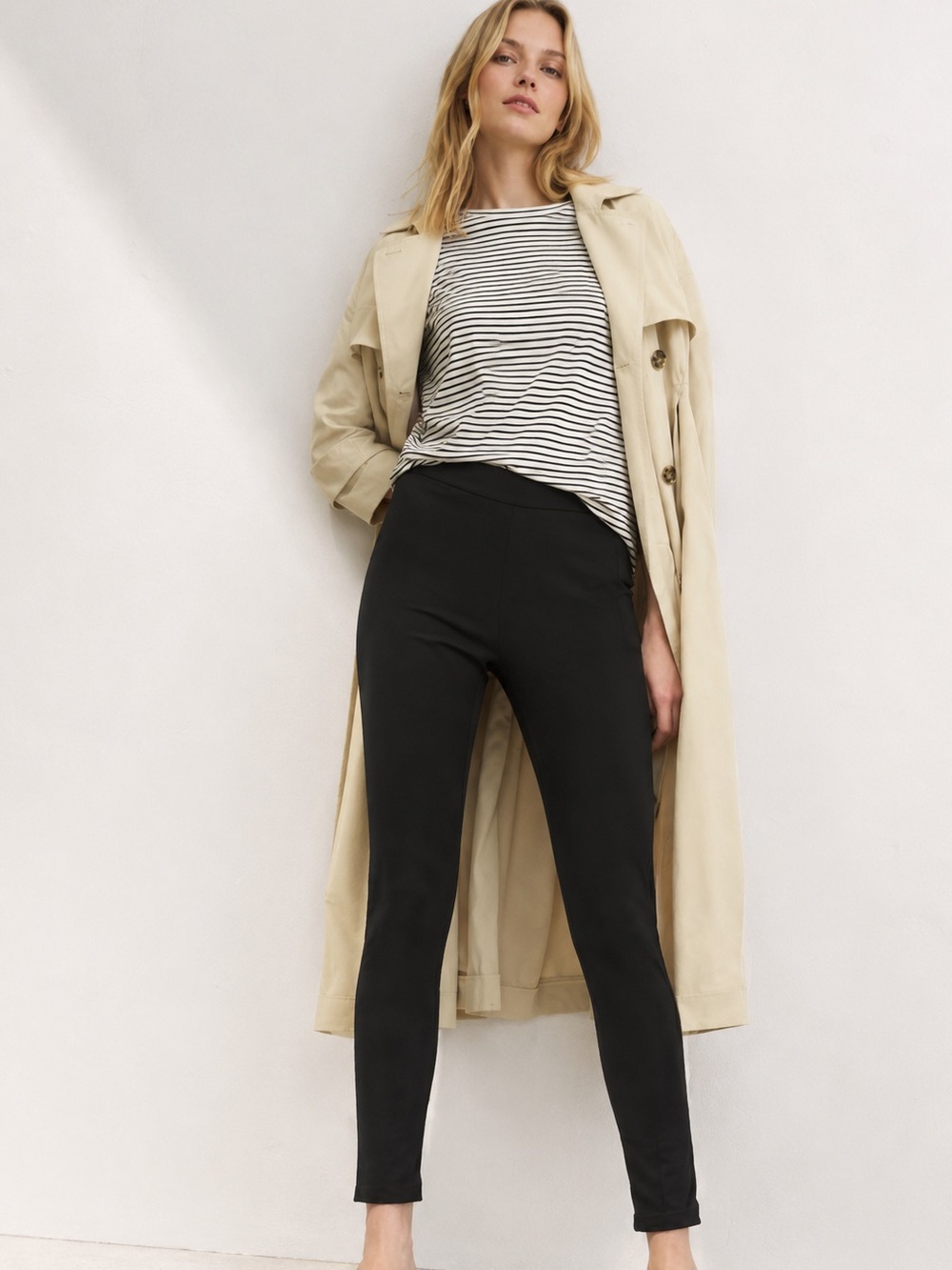 Banana Republic Black Devon Legging-Fit Washable Bi-Stretch Ankle Pant Sz 6